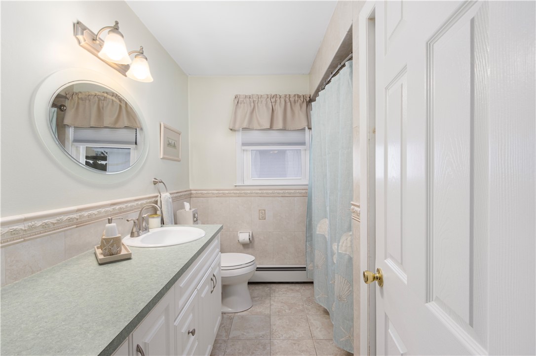 105 Coldbrook Drive Cranston, RI 02920 - Photo 20 of 33