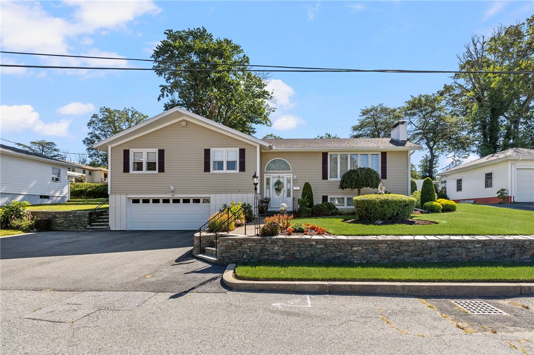 105 Coldbrook Drive Cranston, RI 02920 - Photo 33 of 33
