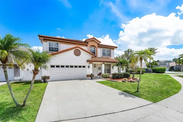 $784,900 | 18250 Blue Lake Way, Boca Raton, FL 33498