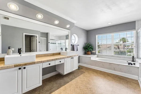 $784,900 | 18250 Blue Lake Way, Boca Raton, FL 33498