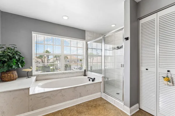 $784,900 | 18250 Blue Lake Way, Boca Raton, FL 33498