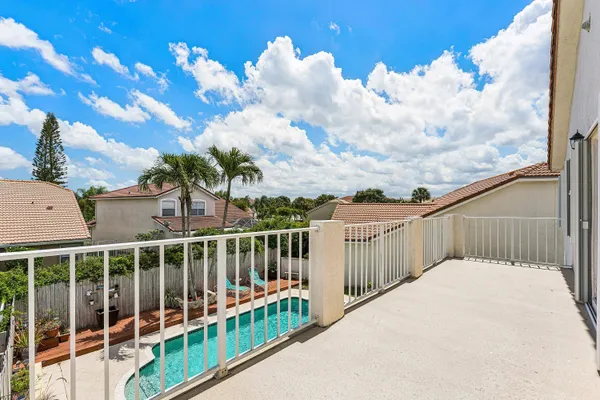 $784,900 | 18250 Blue Lake Way, Boca Raton, FL 33498