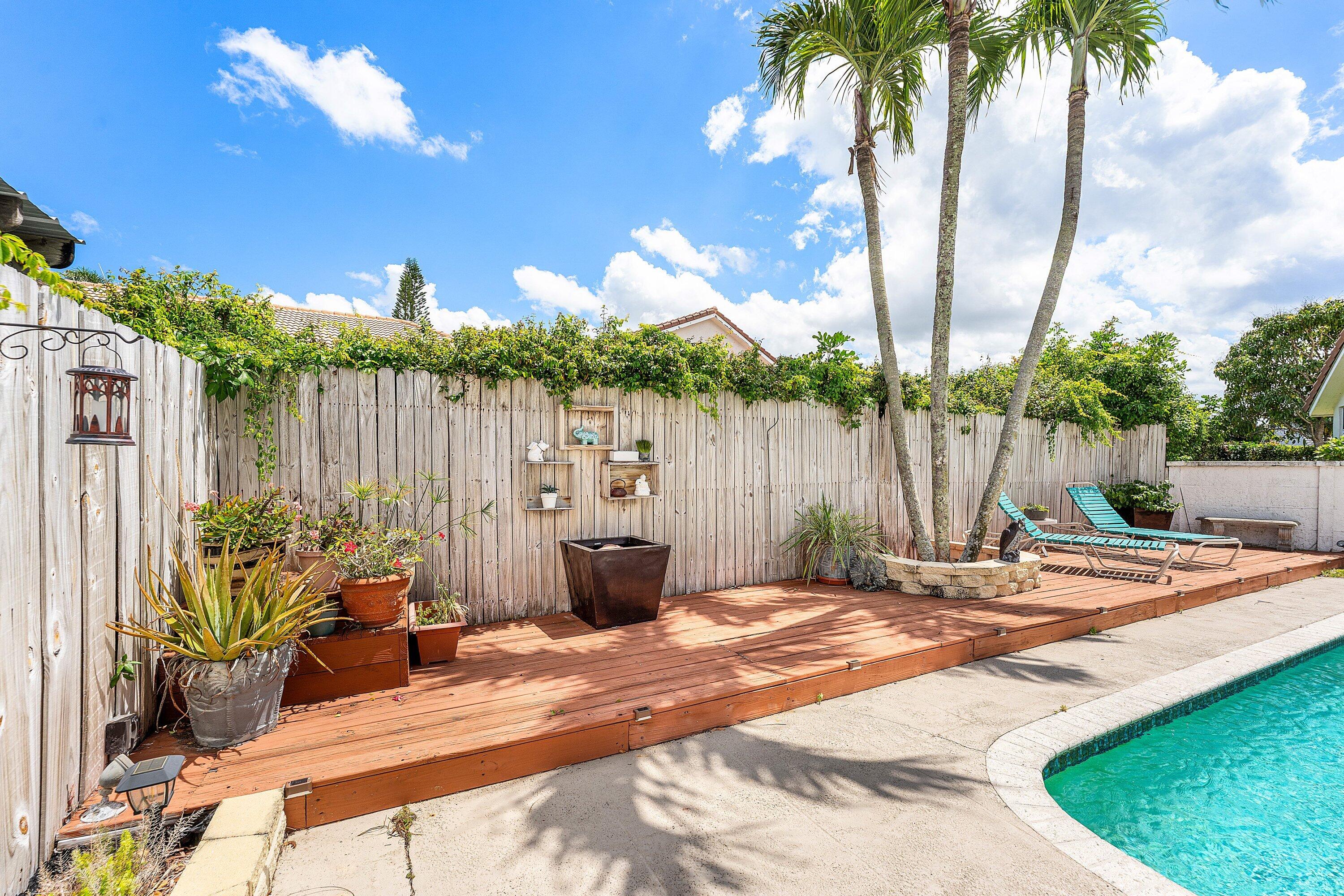 18250 Blue Lake Way Boca Raton, FL 33498 - Photo 38 of 50 Pool