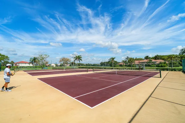 $784,900 | 18250 Blue Lake Way, Boca Raton, FL 33498