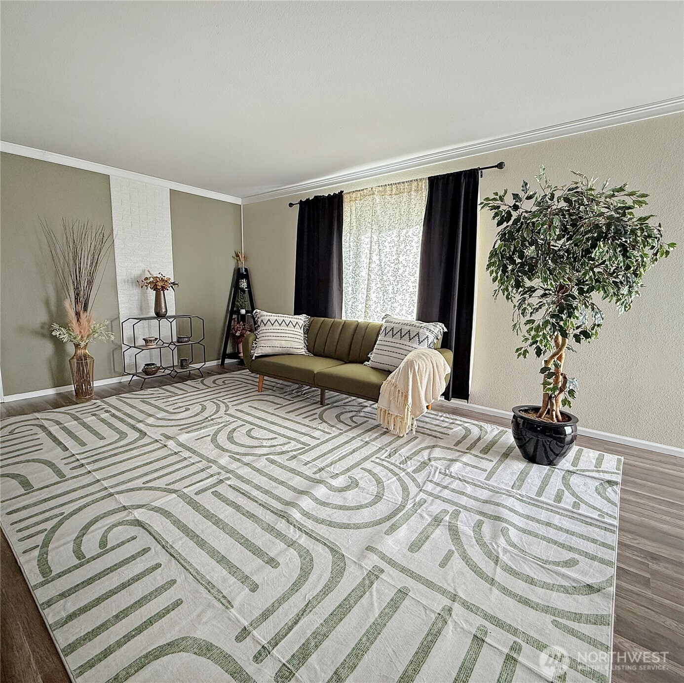 6236 Azure Way Maple Falls, WA 98266 - Photo 3 of 14 a bedroom with a large bed and a window