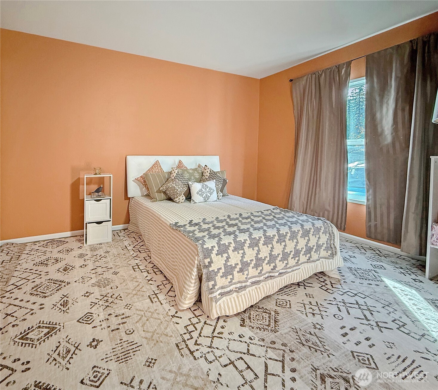 6236 Azure Way Maple Falls, WA 98266 - Photo 8 of 14 a bedroom with a bed and wooden floor