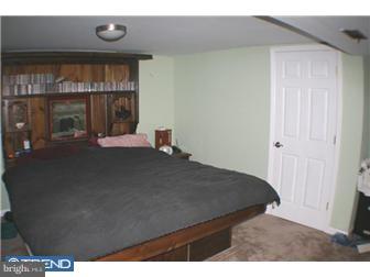 10813 Heflin Road Philadelphia, PA 19154 - Photo 3 of 8 Bedroom - Main