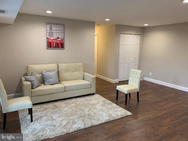 7089 Spring Garden Drive, Unit 103 Springfield, VA 22150 - Photo 3 of 15