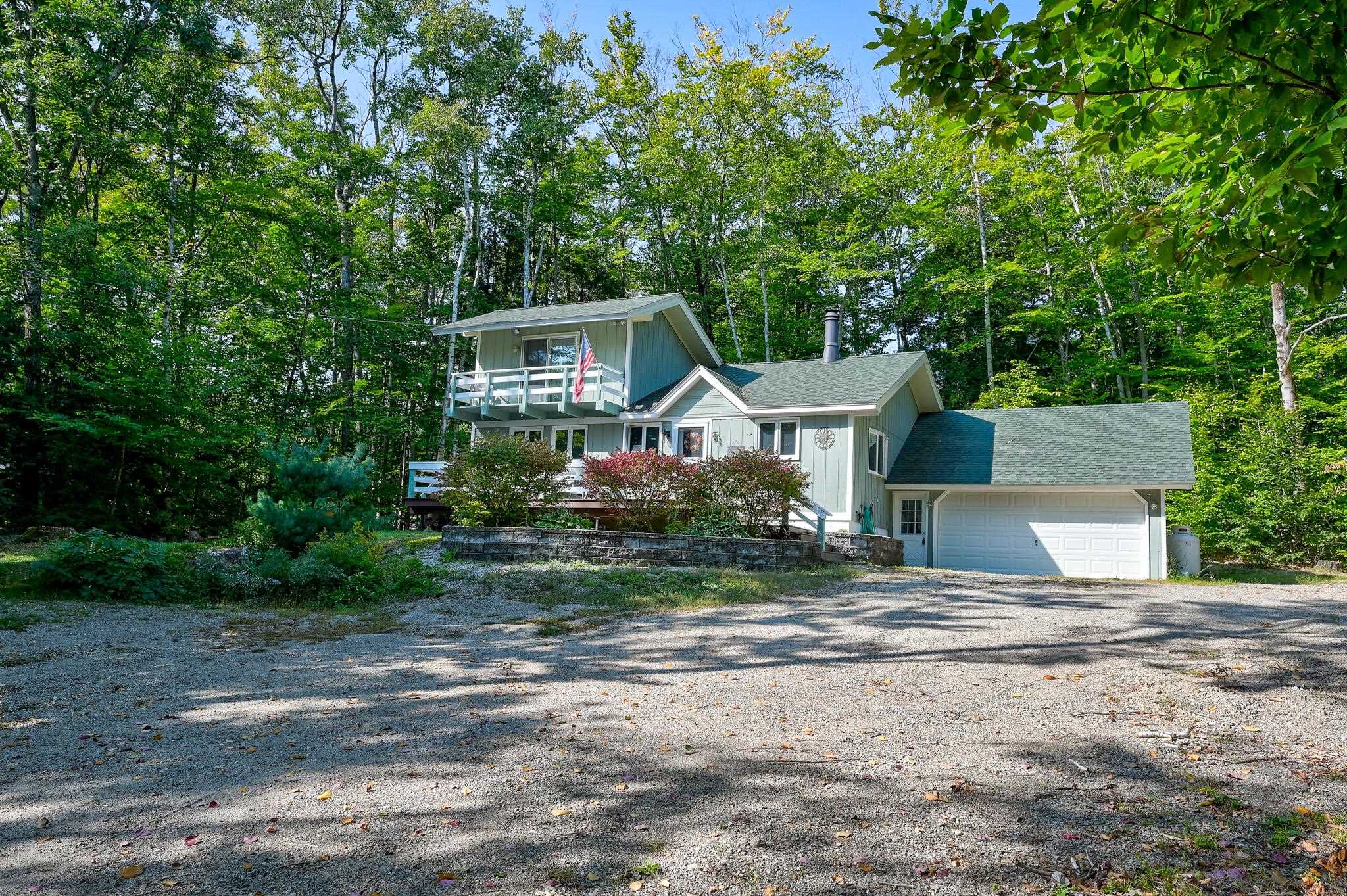 186 Ledgewood Road Conway, NH 03860 - Photo 2 of 37