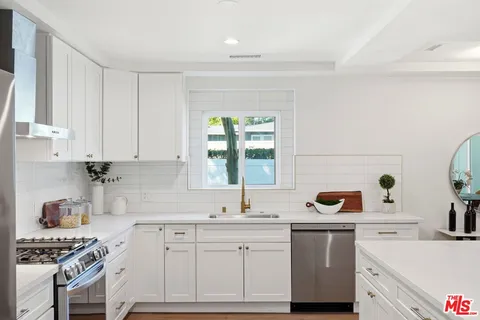 $1,678,000 | 12455 Milbank Street, Studio City, CA 91604