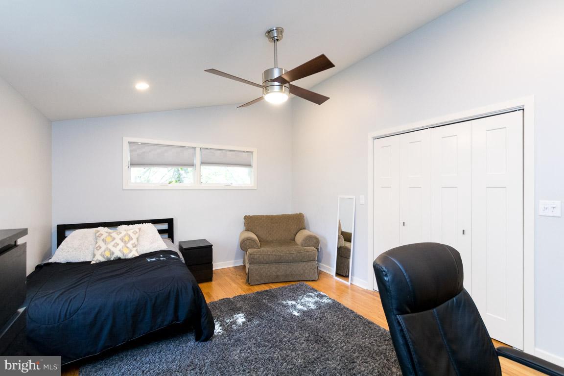 550 Valley View Road Baltimore, MD 21286 - Photo 21 of 30 Bedroom