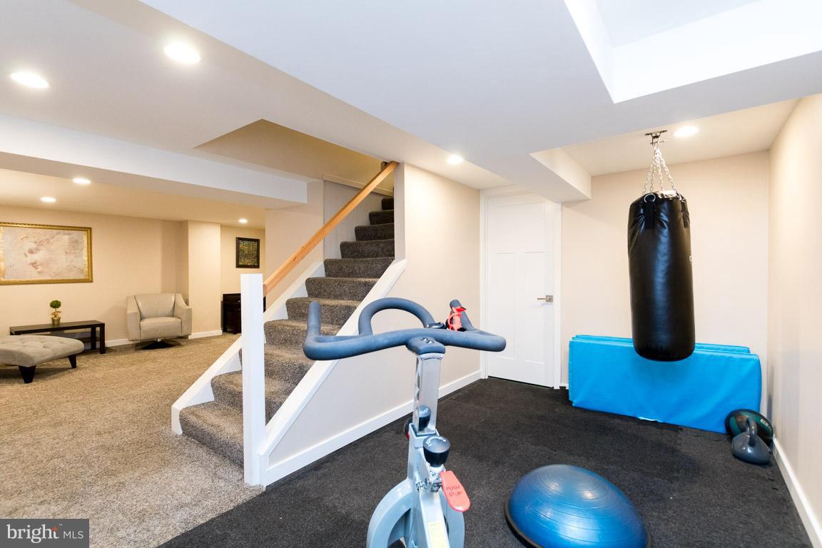 550 Valley View Road Baltimore, MD 21286 - Photo 22 of 30 Workout area