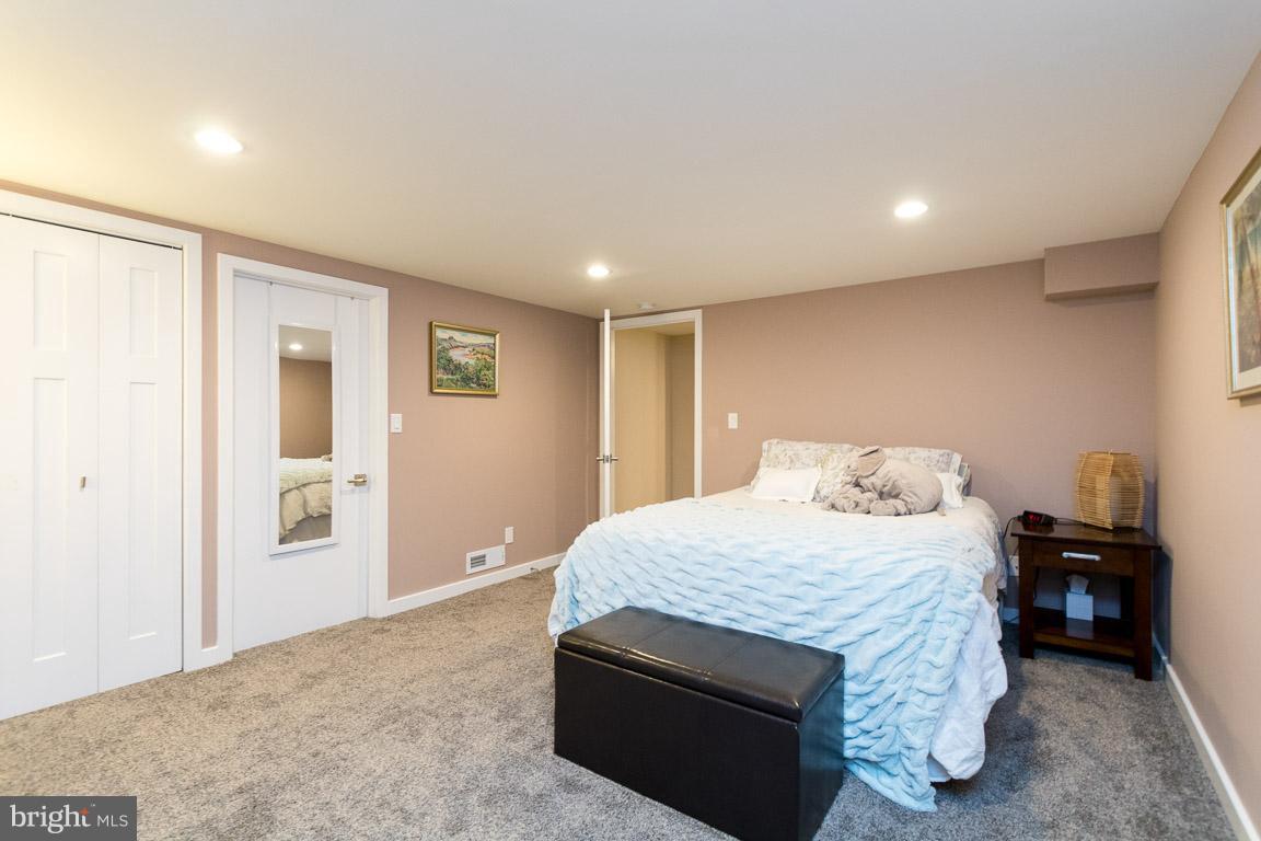 550 Valley View Road Baltimore, MD 21286 - Photo 26 of 30 Recessed lighting throughout
