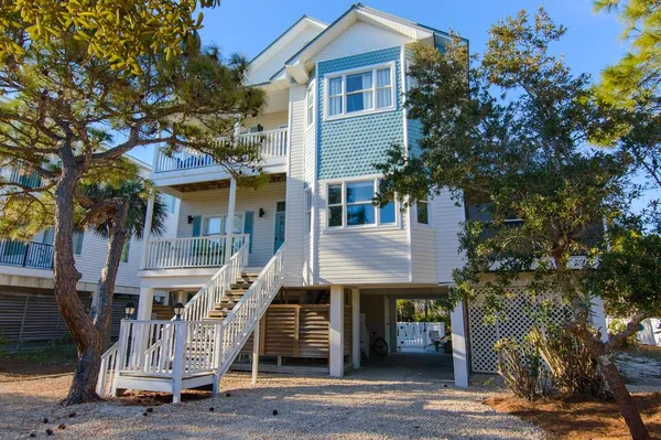 $1,495,000 | 2204 Sailfish Drive, St. George Island, FL 32328