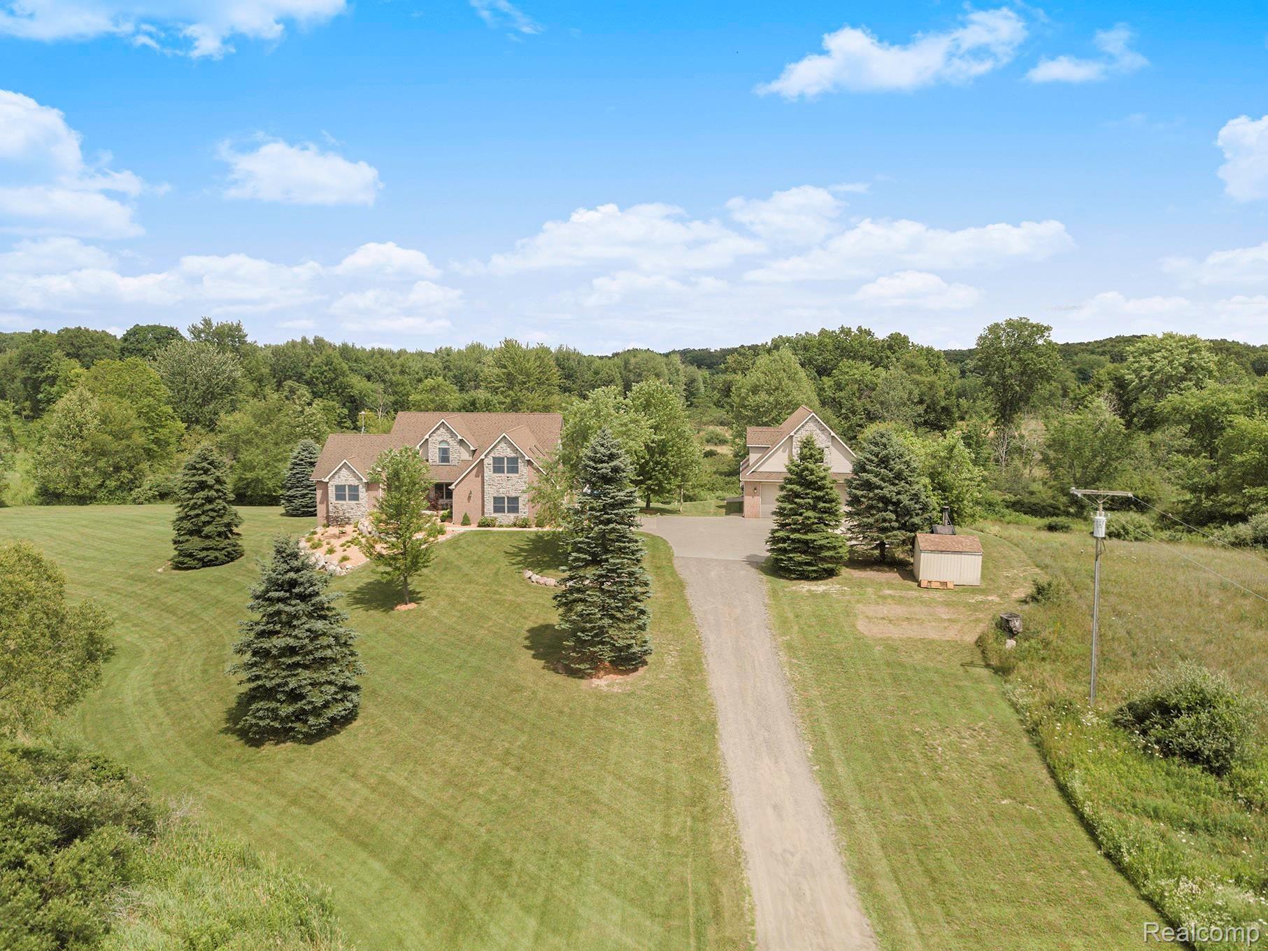 5717 Pingree Road Howell, MI 48843 - Photo 43 of 44 8.JPG