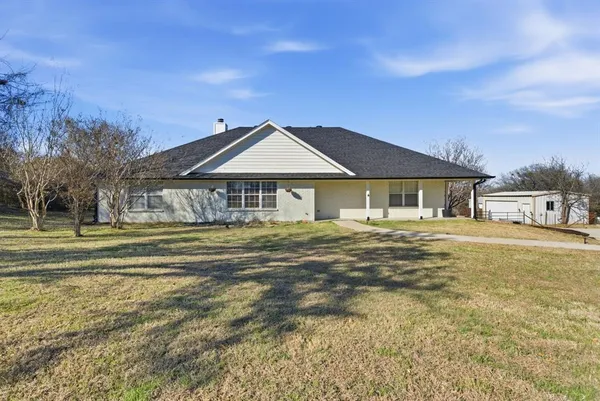 $485,000 | 321 East Woody Creek Court, Springtown, TX 76082