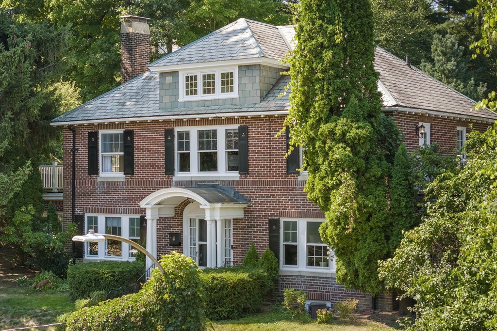 5 Moss Hill Road Boston, MA 02130 - Photo 1 of 26 Gallery Image 1