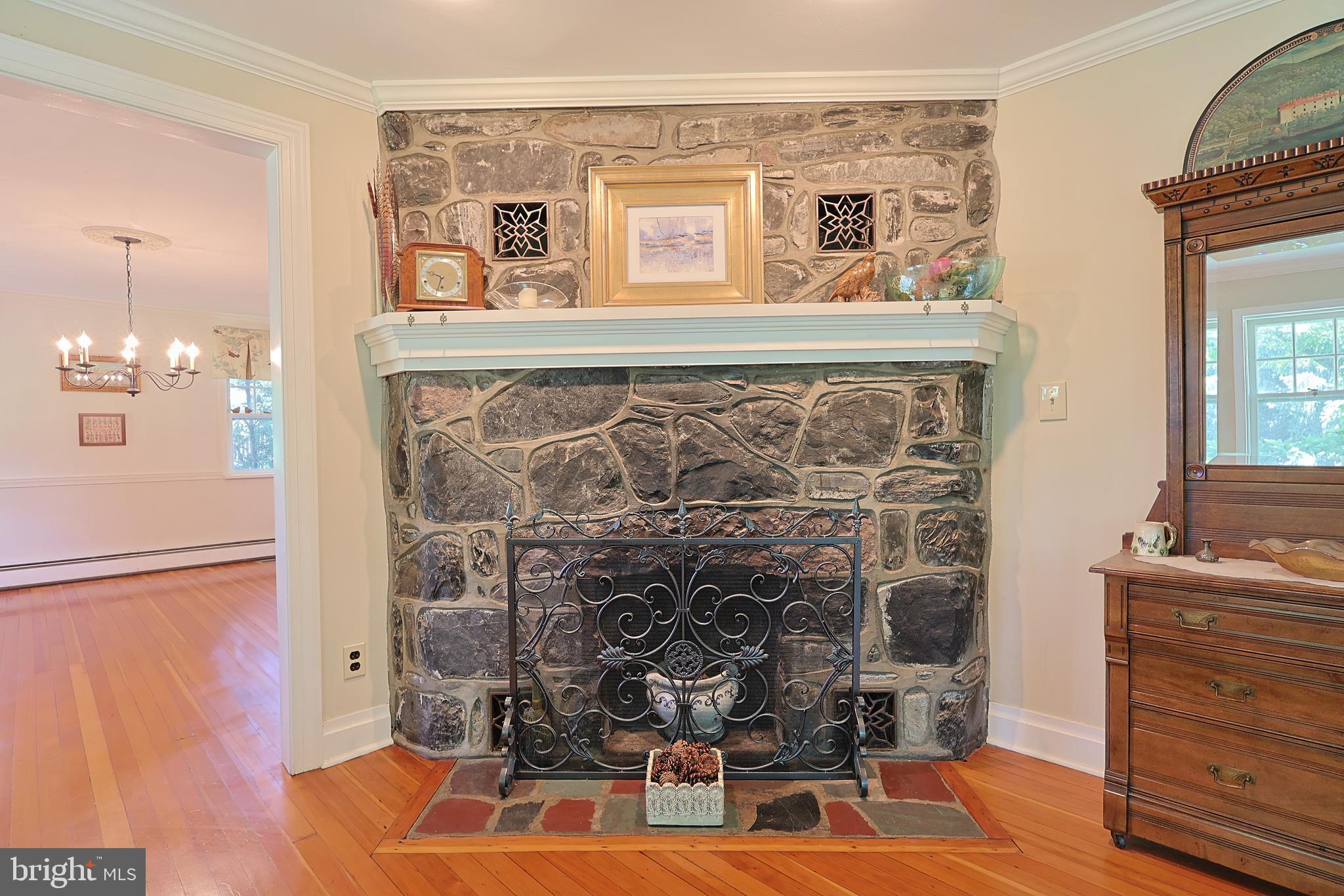 726 Forest Grove Road Furlong, PA 18925 - Photo 21 of 42