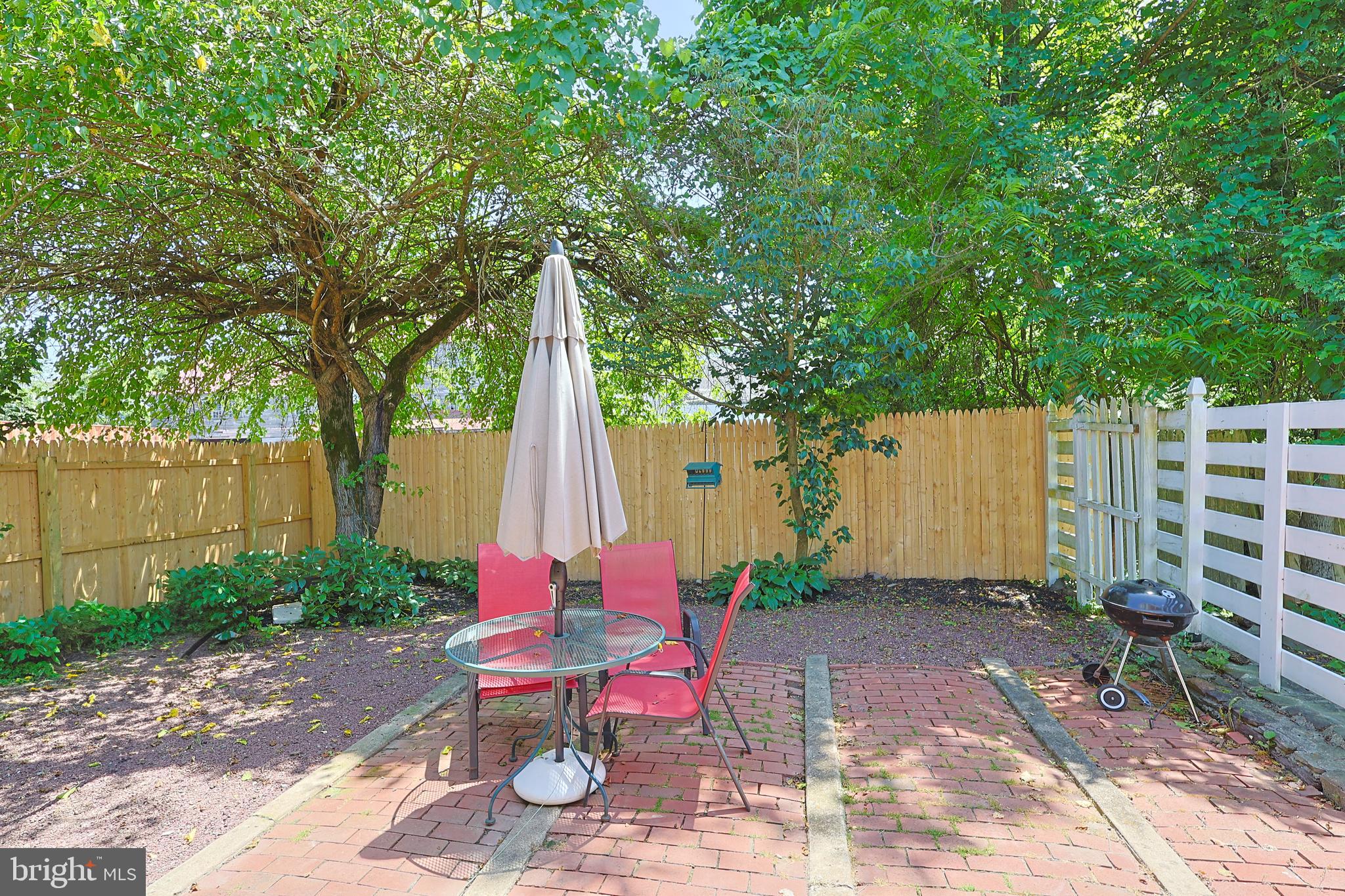 726 Forest Grove Road Furlong, PA 18925 - Photo 37 of 42 Apartment private patio