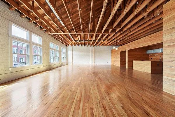 $2,500 | 5515 Penn Avenue, Unit 1, Pittsburgh, PA 15206