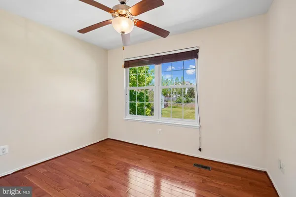 $3,100 | 13505 Coates Lane, Herndon, VA 20171