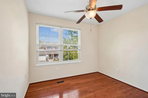 $3,100 | 13505 Coates Lane, Herndon, VA 20171