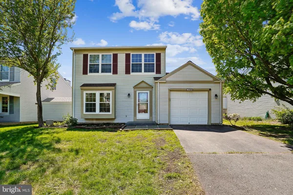 $3,100 | 13505 Coates Lane, Herndon, VA 20171