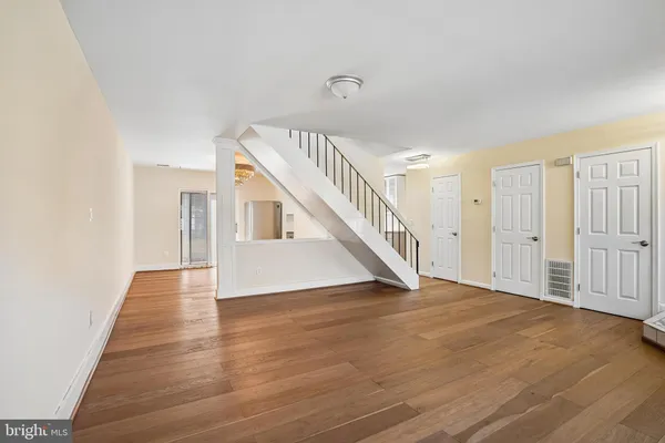 $3,100 | 13505 Coates Lane, Herndon, VA 20171