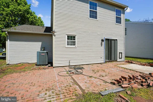 $3,100 | 13505 Coates Lane, Herndon, VA 20171