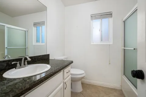 $320,000 | 386 Tava Lane, Palm Desert, CA 92211