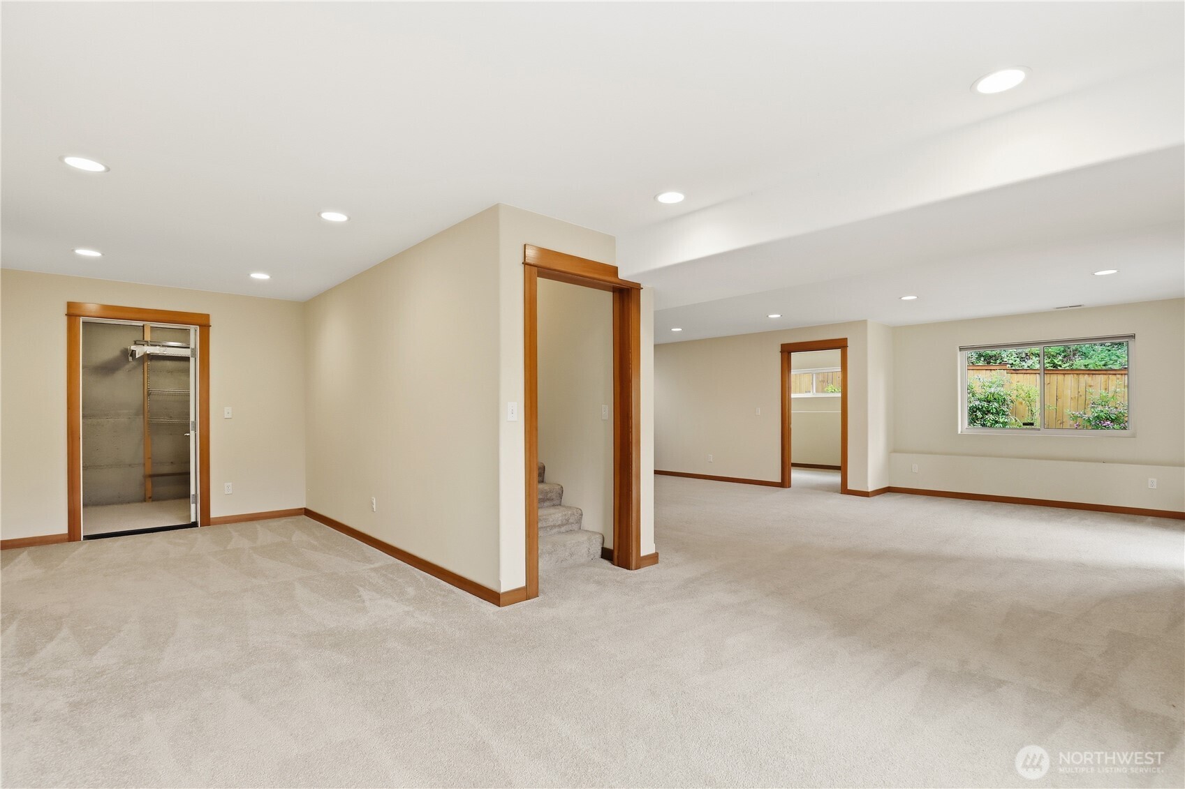 1963 Northwest Rampart Ridge Court Bremerton, WA 98311 - Photo 29 of 40