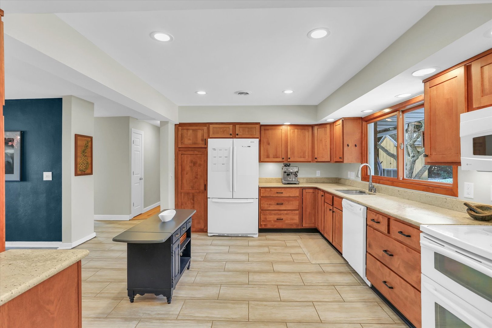 3104 East Perkins Road Urbana, IL 61802 - Photo 15 of 81 Gallery Image 15