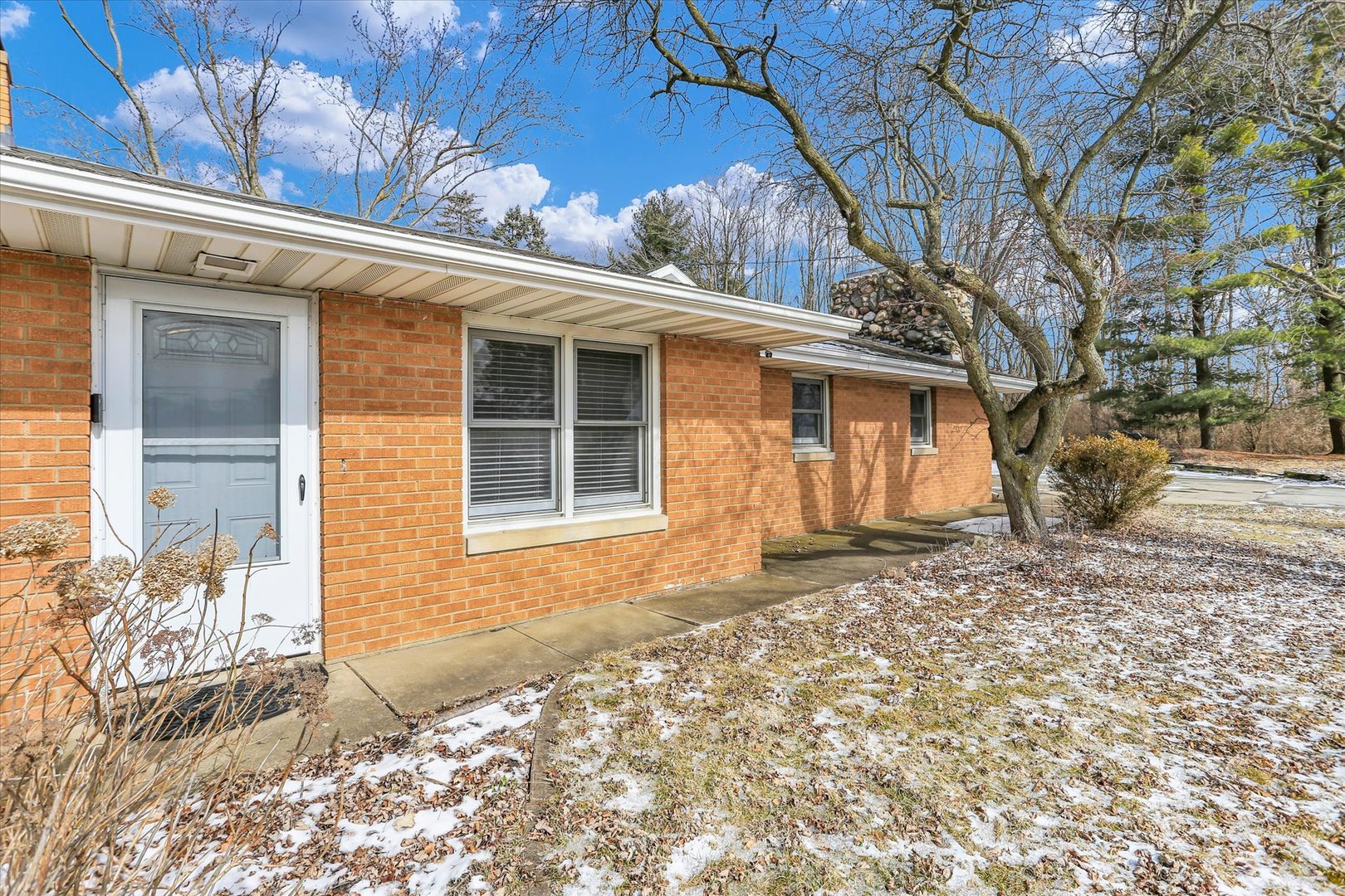3104 East Perkins Road Urbana, IL 61802 - Photo 7 of 81 Gallery Image 7