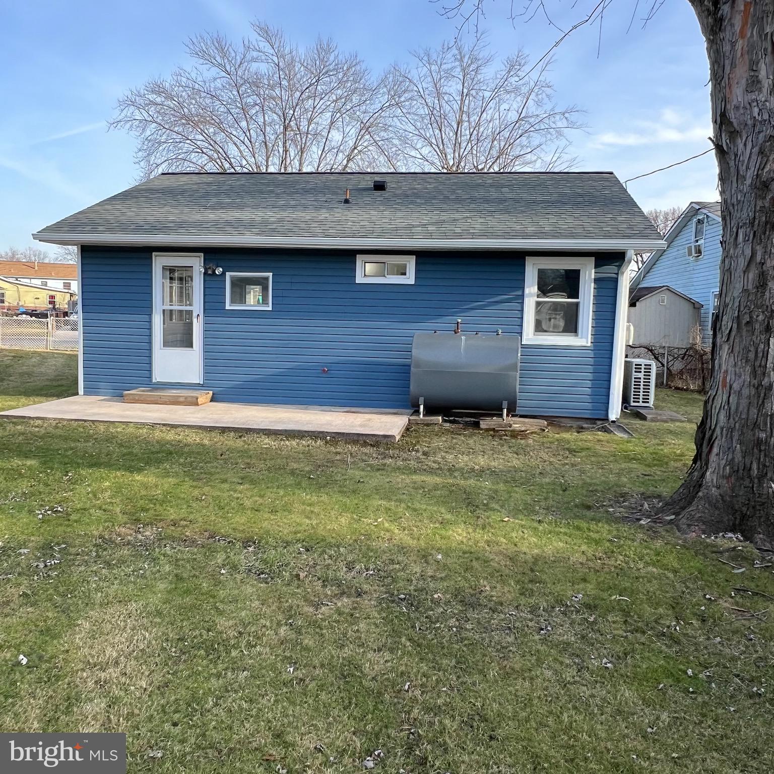 102 Propeller Drive Middle River, MD 21220 - Photo 19 of 20