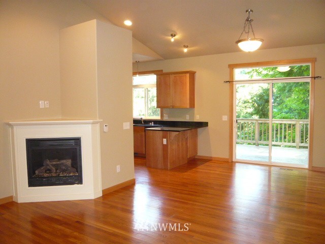 11 Maple Court Bellingham, WA 98229 - Photo 4 of 15 Gallery Image 4