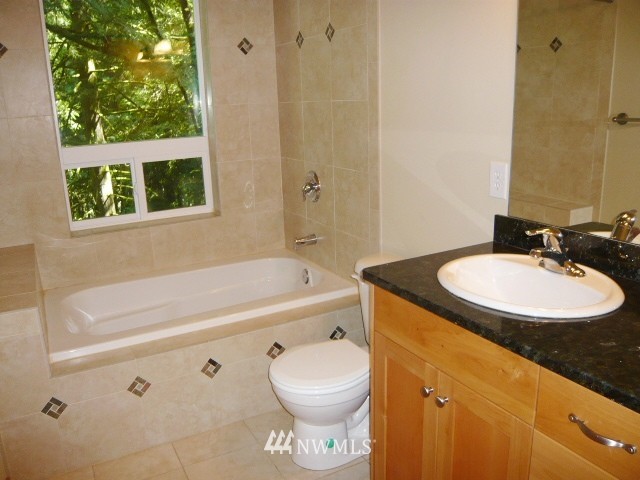 11 Maple Court Bellingham, WA 98229 - Photo 9 of 15 Gallery Image 9