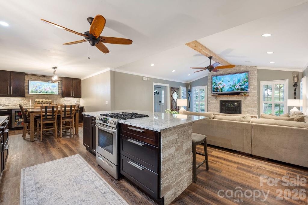 8038 Ritter Drive Charlotte, NC 28270 - Photo 4 of 47