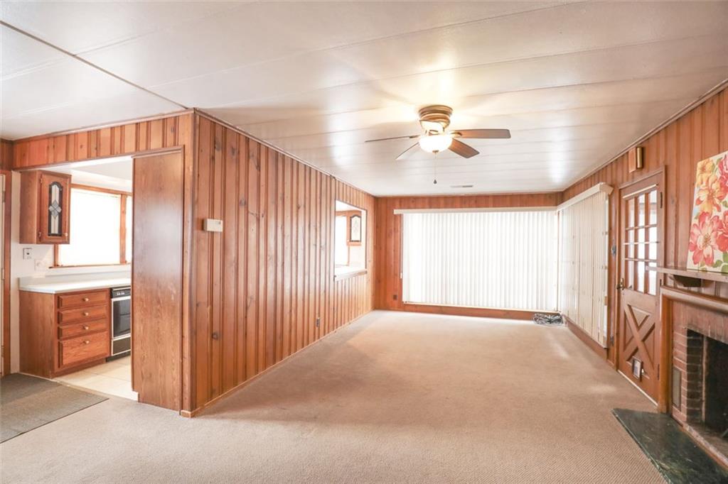 207 Old Hickory Road New Castle, PA 16102 - Photo 4 of 11