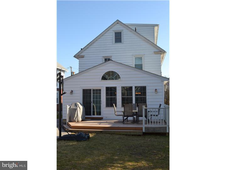 36 Upland Road Havertown, PA 19083 - Photo 21 of 22 Exterior Back
