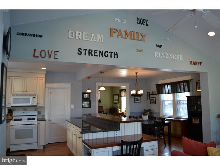 36 Upland Road Havertown, PA 19083 - Photo 8 of 22