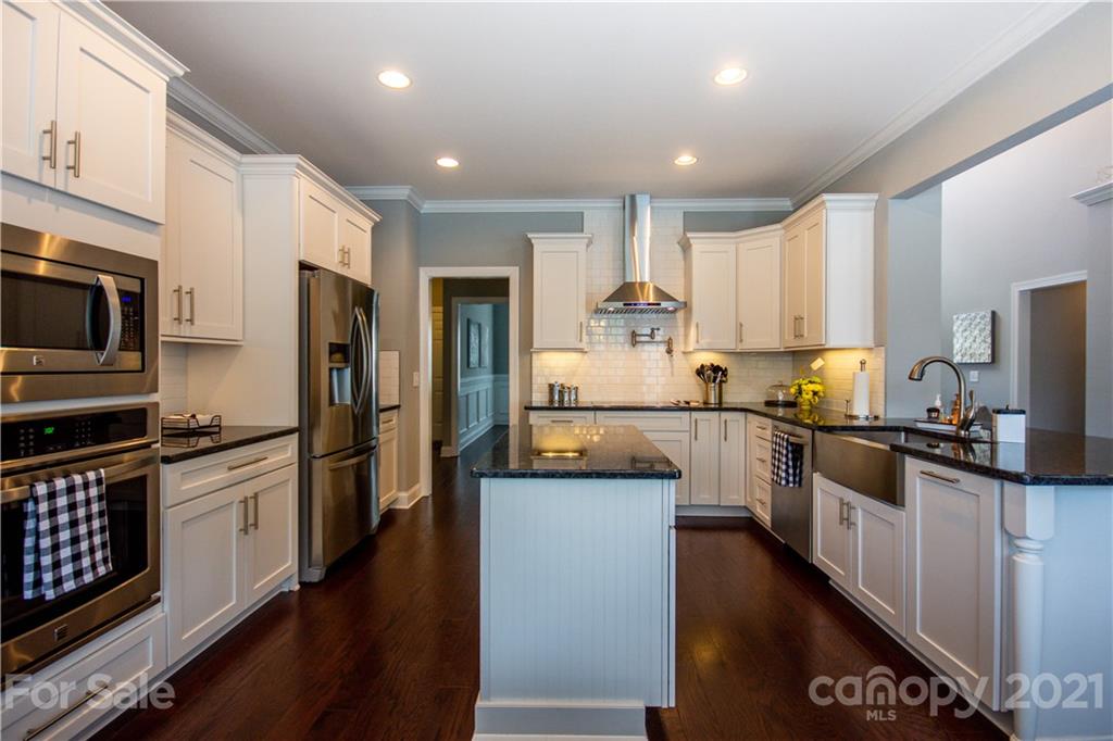 562 Wiggins Road Mooresville, NC 28115 - Photo 7 of 25 Gallery Image 7