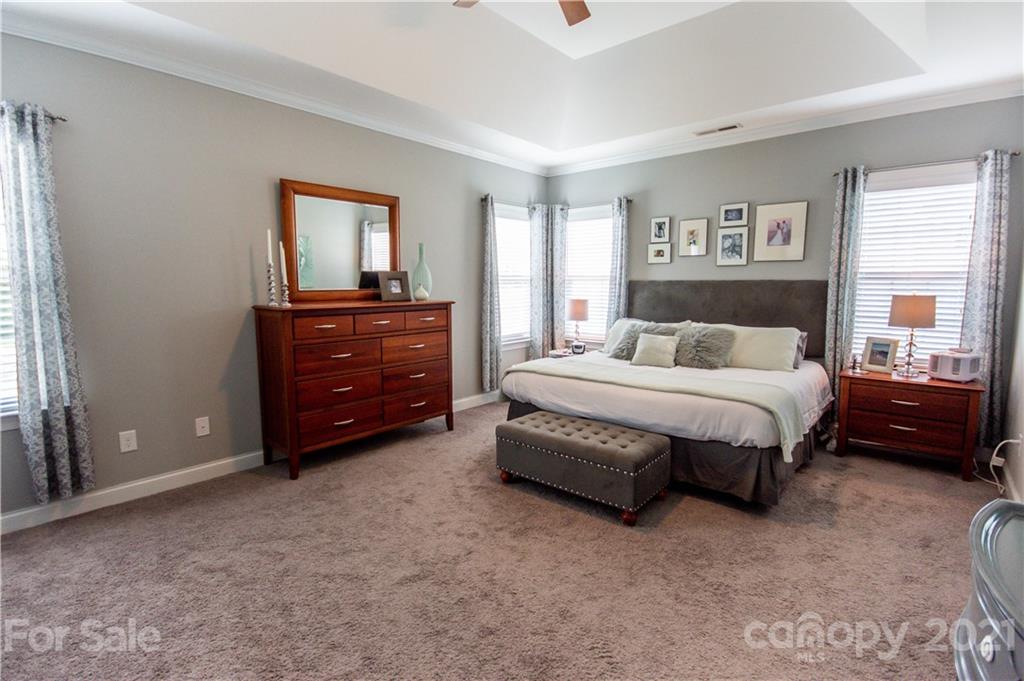 562 Wiggins Road Mooresville, NC 28115 - Photo 8 of 25 Gallery Image 8