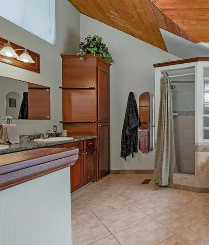 $649,000 | 46281 Eastwood Drive South, Oakhurst, CA 93644