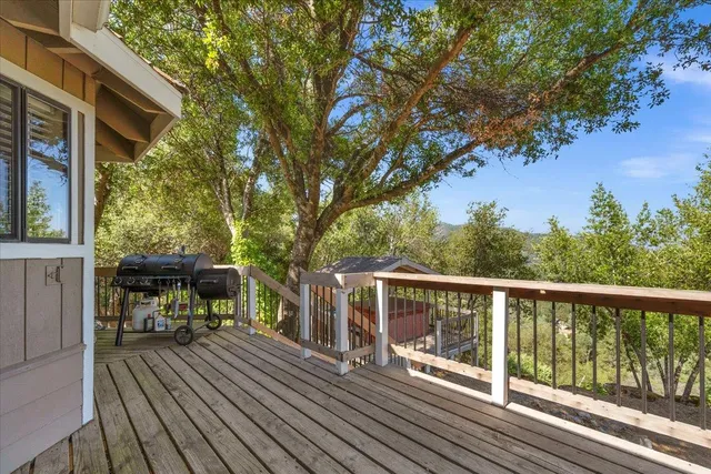 $649,000 | 46281 Eastwood Drive South, Oakhurst, CA 93644