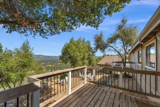 $649,000 | 46281 Eastwood Drive South, Oakhurst, CA 93644