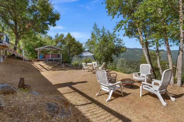 $649,000 | 46281 Eastwood Drive South, Oakhurst, CA 93644
