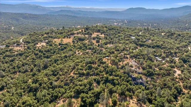 $649,000 | 46281 Eastwood Drive South, Oakhurst, CA 93644