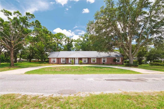 $650,000 | 1002 Friendship Lane, Lutz, FL 33548