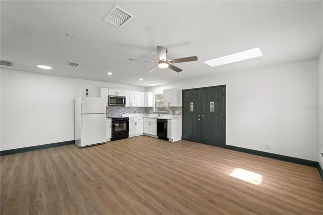 $650,000 | 1002 Friendship Lane, Lutz, FL 33548