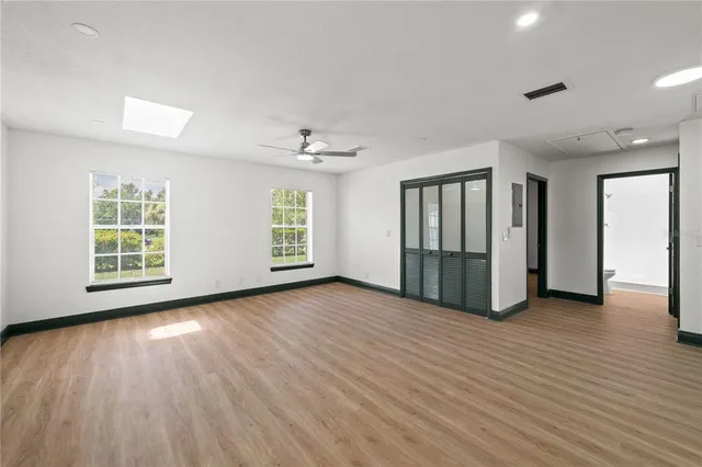 $650,000 | 1002 Friendship Lane, Lutz, FL 33548